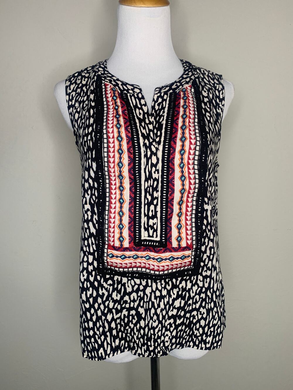 Boho Black Red Embroidered Tank Top Size Medium Preppy